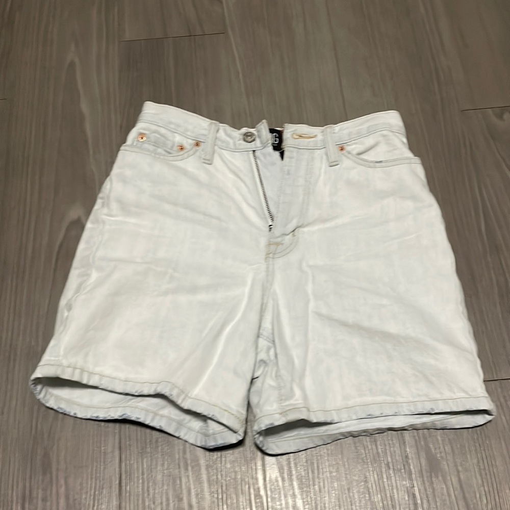 mom high-rise shorts Urban Outfitters